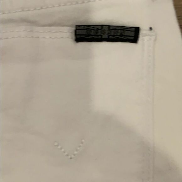 🎉Last deal 🎉Hudson White Jeans 👖 - Picture 8 of 8